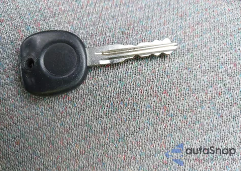 2003 Saturn Ion Level 1 z USA, uszkodzony, nr VIN 1G8AG52F13Z158386